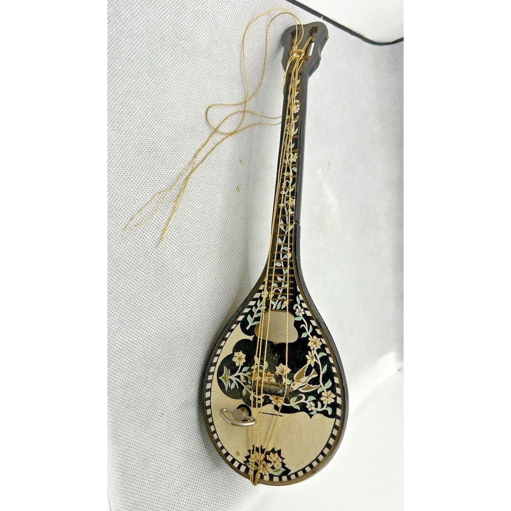 Mandolin‎ Wind-Up Music Box Ornate Floral